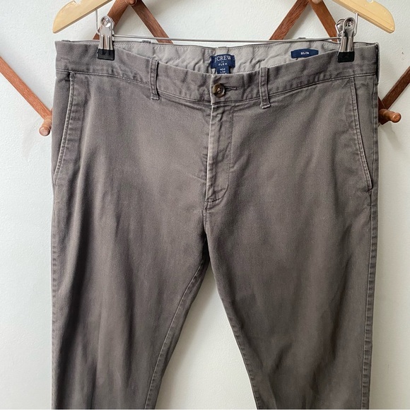 J Crew Flex Slim Fit Chino Pants - Picture 2 of 11